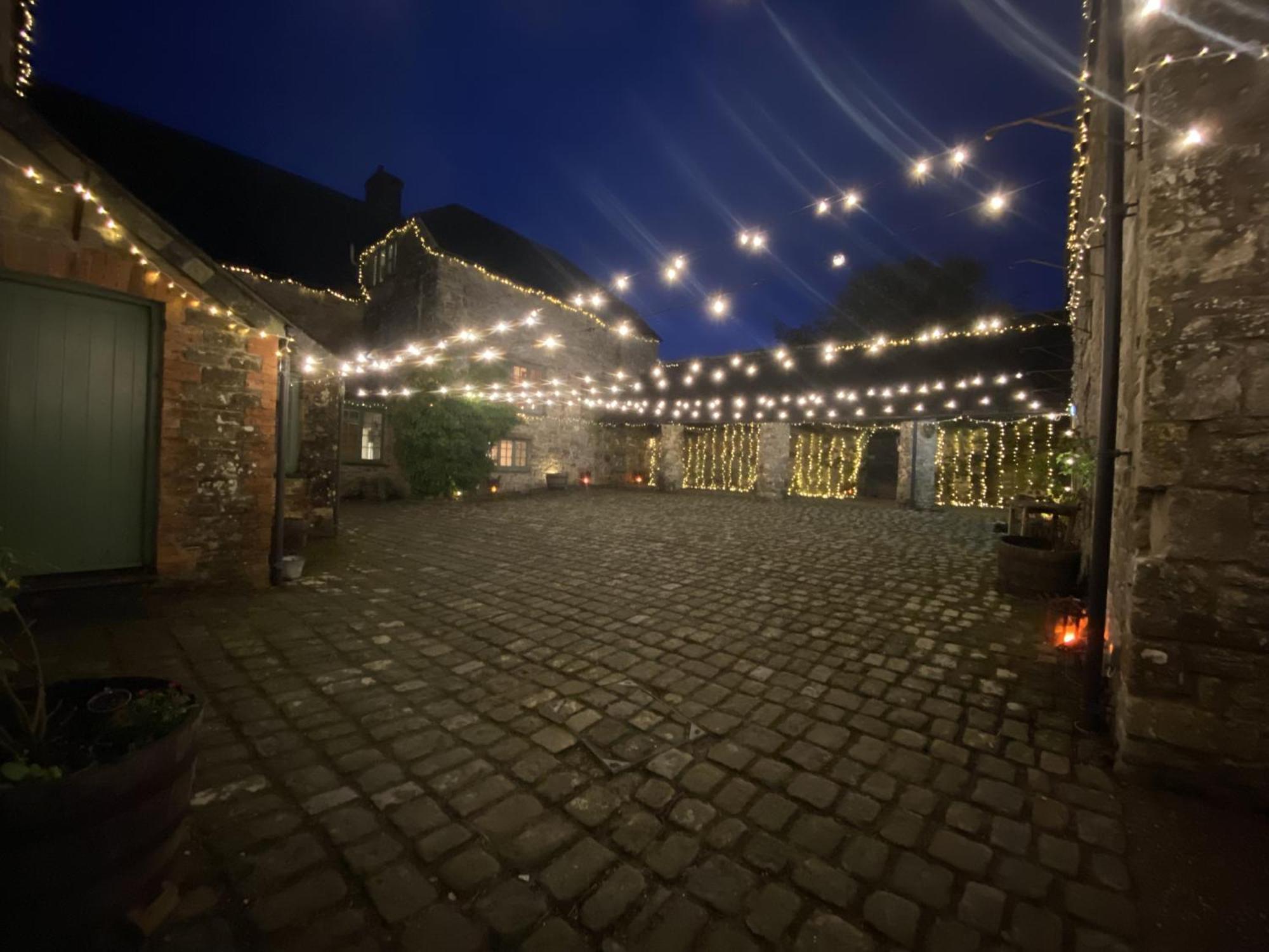 Ash Barton - Big Party House, No Curfew! Villa Wrafton Kültér fotó